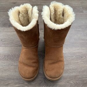Ugg Bailey Bow II Tan Slipper Boots